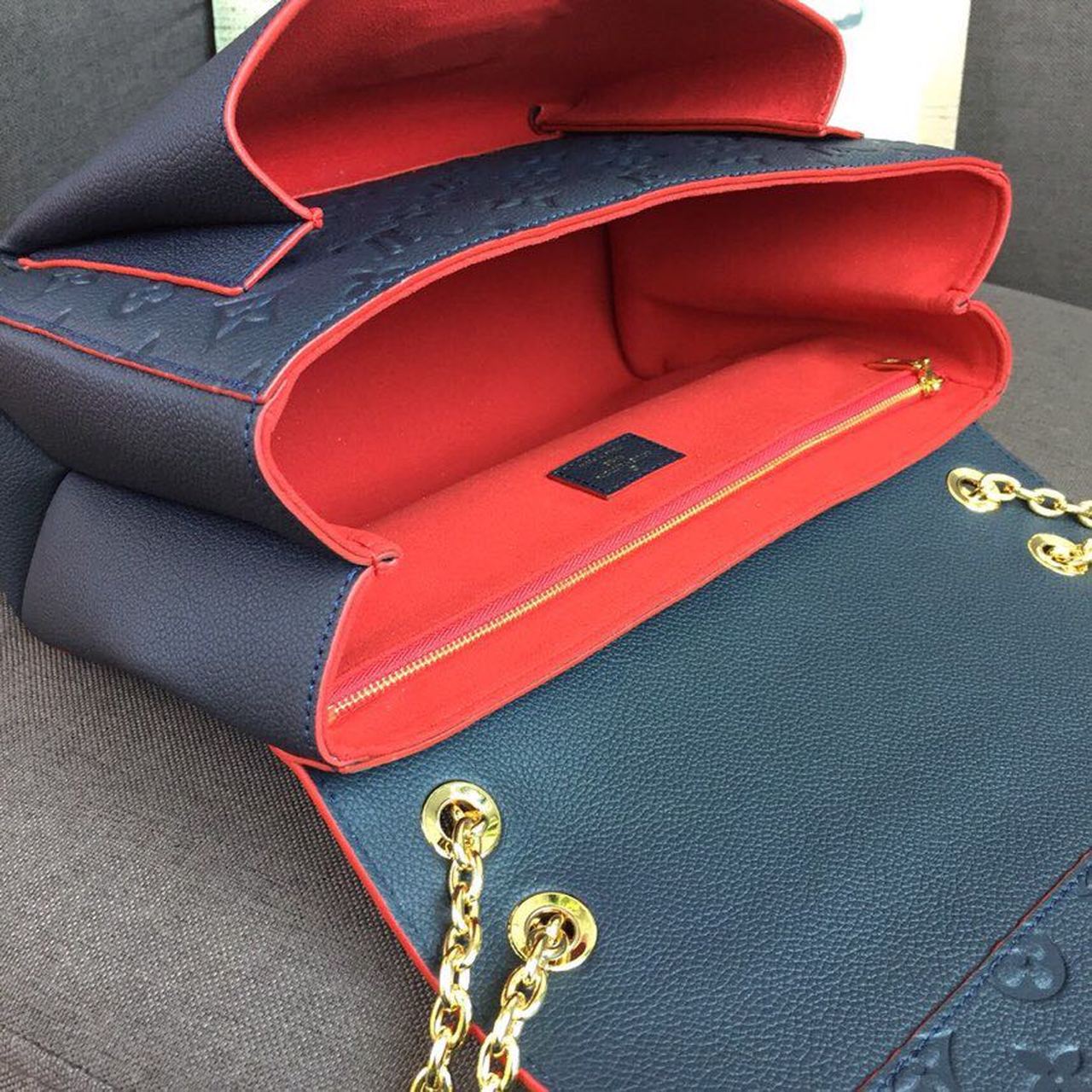 Louis Vuitton Vavin MM Monogram Empreinte Navy Blue For Women, WomenÃƒÂ¢Ã¢â€šÂ¬Ã¢â€žÂ¢s Handbags, Shoulder And Crossbody Bags 9.8in/25cm Louis Vuitton M43925