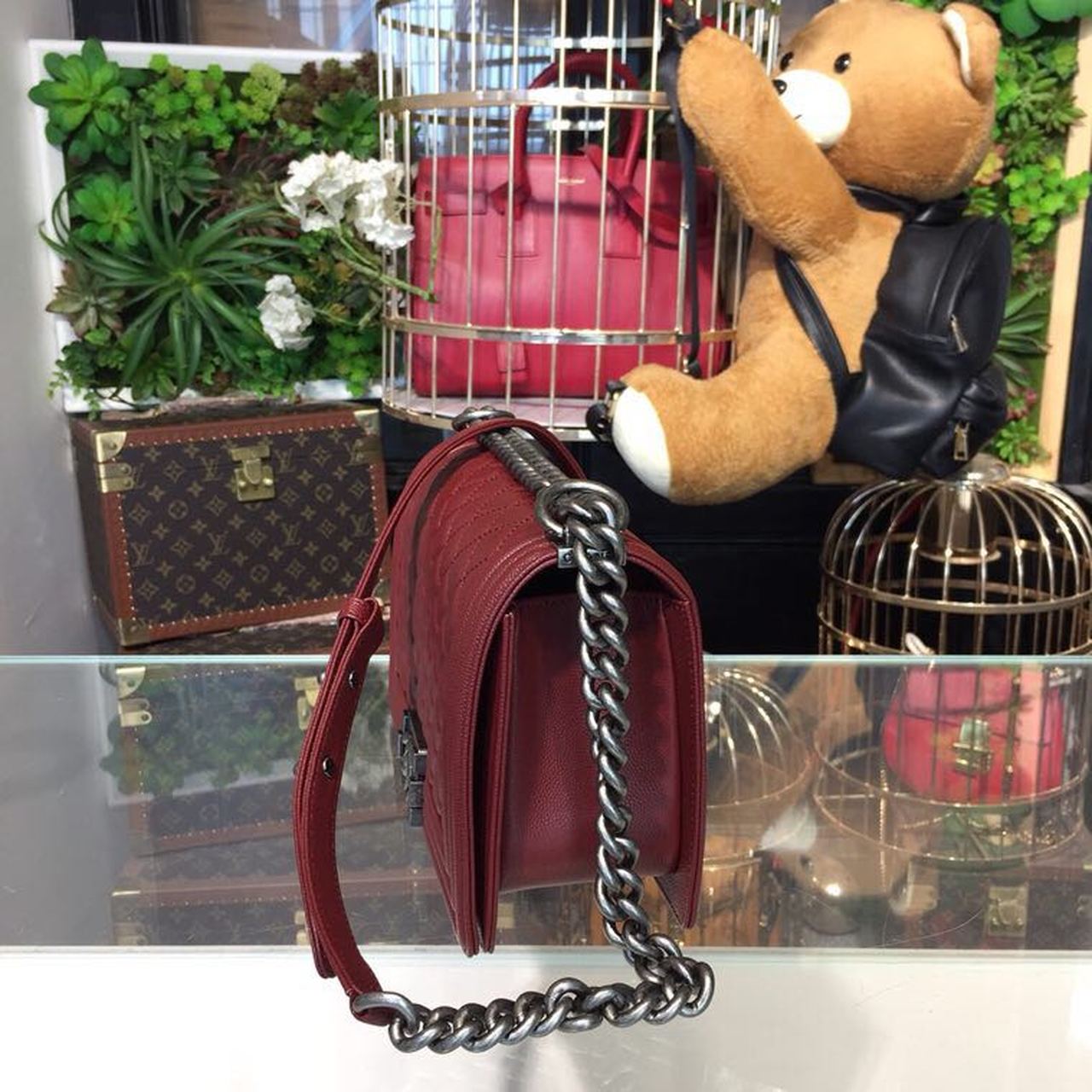 Chanel Boy Handbag SiLouis Vuittoner Hardware Burgundy For Women, Women’s Bags, Shoulder And Crossbody Bags 9.8in/25cm A67086