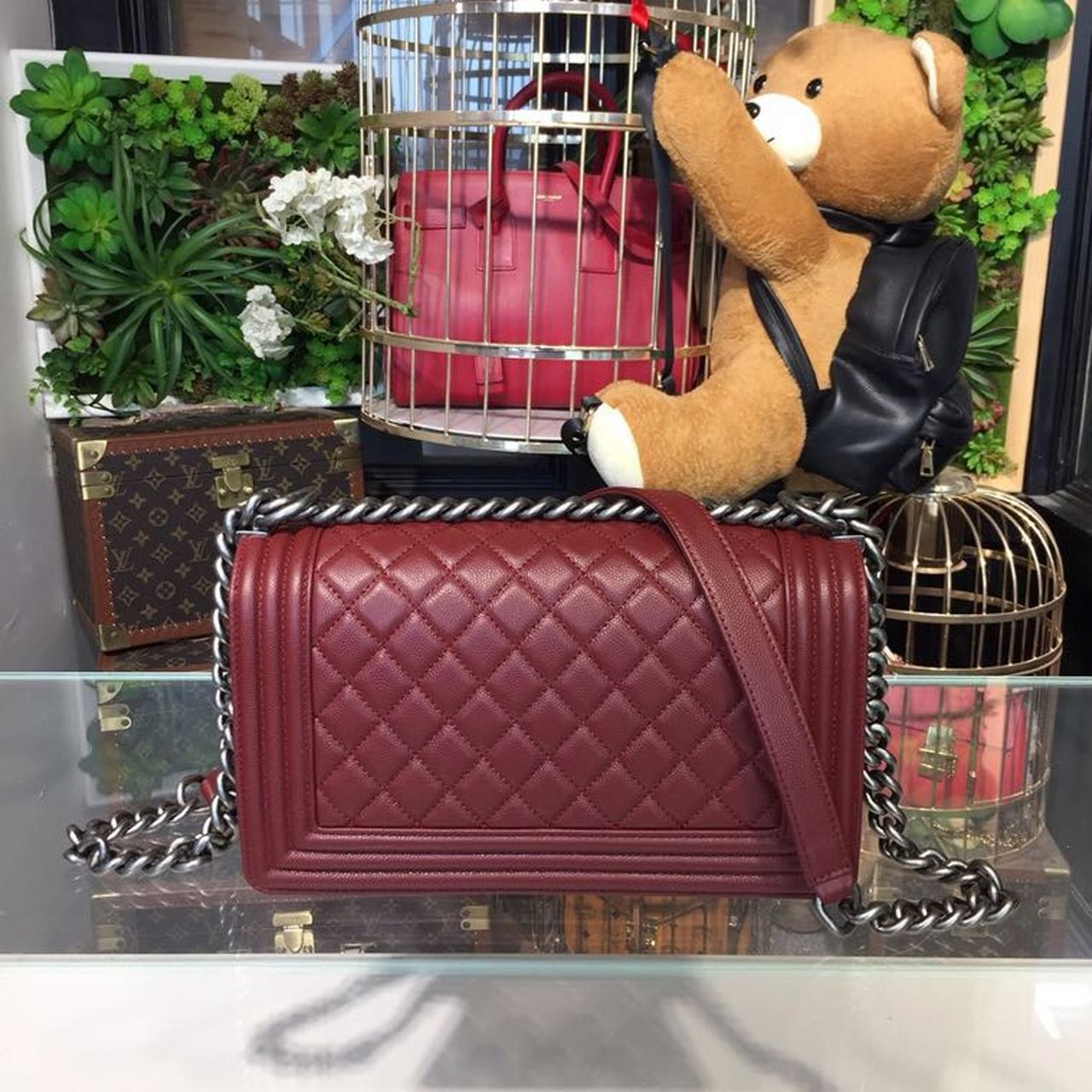 Chanel Boy Handbag SiLouis Vuittoner Hardware Burgundy For Women Bags, Shoulder And Crossbody Bags 9.8in/25cm A67086