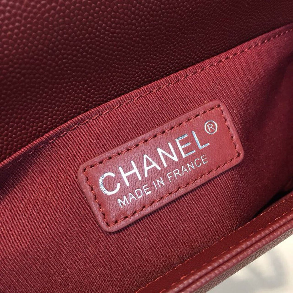 Chanel Boy Handbag SiLouis Vuittoner Hardware Burgundy For Women Bags, Shoulder And Crossbody Bags 9.8in/25cm A67086