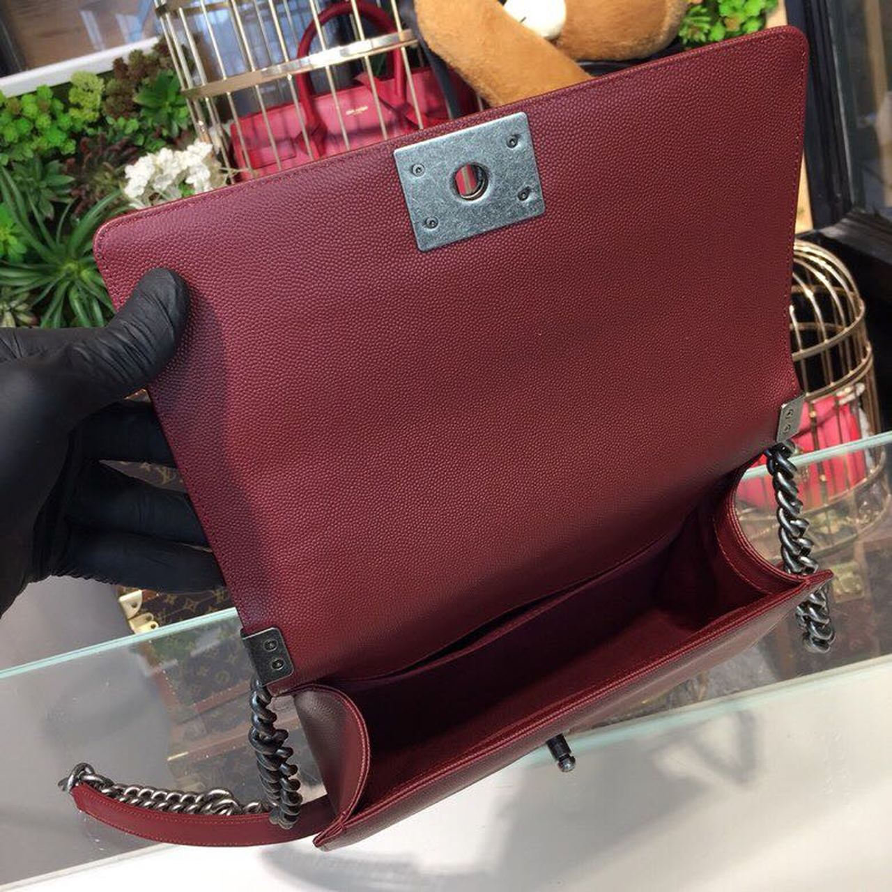 Chanel Boy Handbag SiLouis Vuittoner Hardware Burgundy For Women Bags, Shoulder And Crossbody Bags 9.8in/25cm A67086