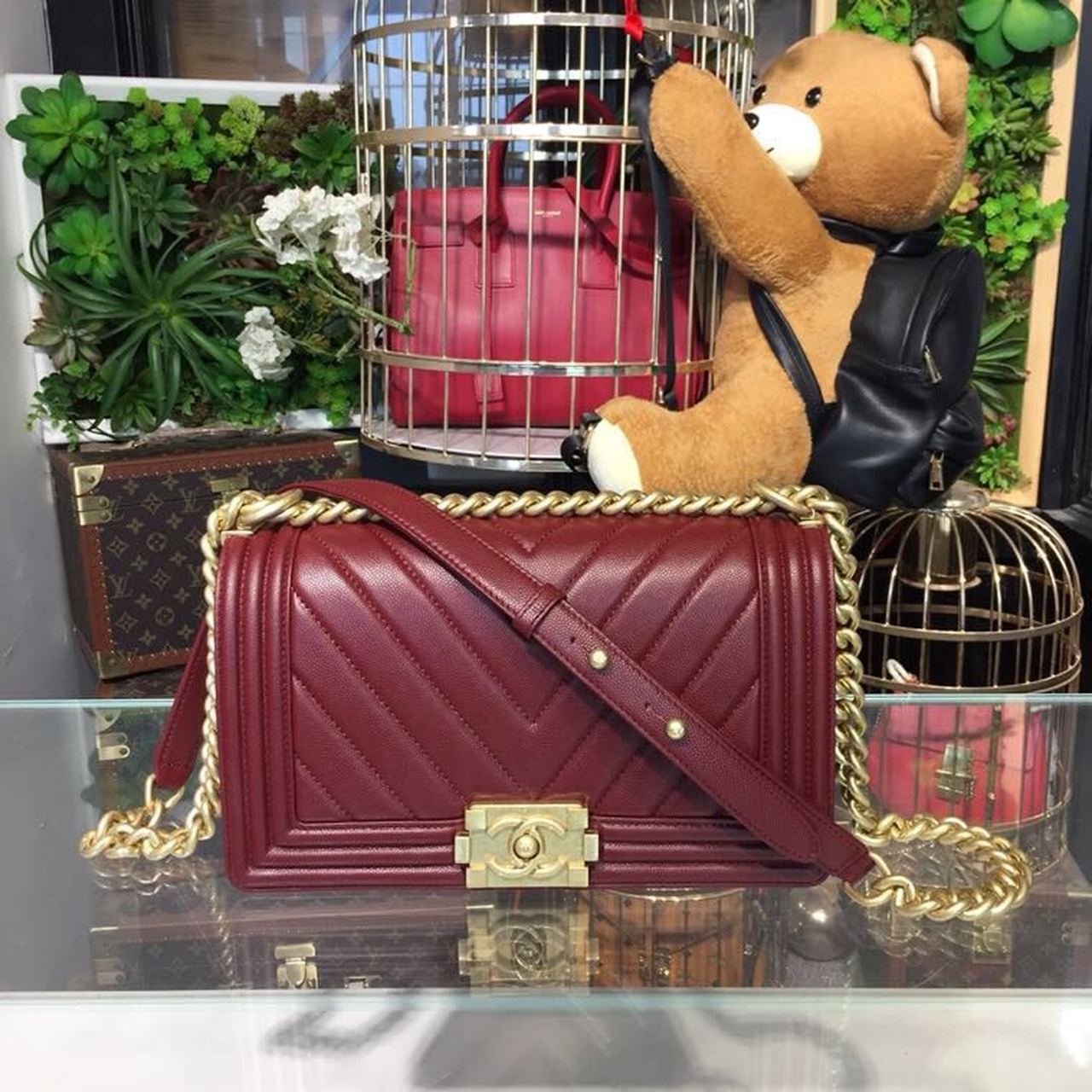 Chanel Boy Handbag Gold Toned Hardware Burgundy For Women Bags, Shoulder And Crossbody Bags 9.8in/25cm A67086
