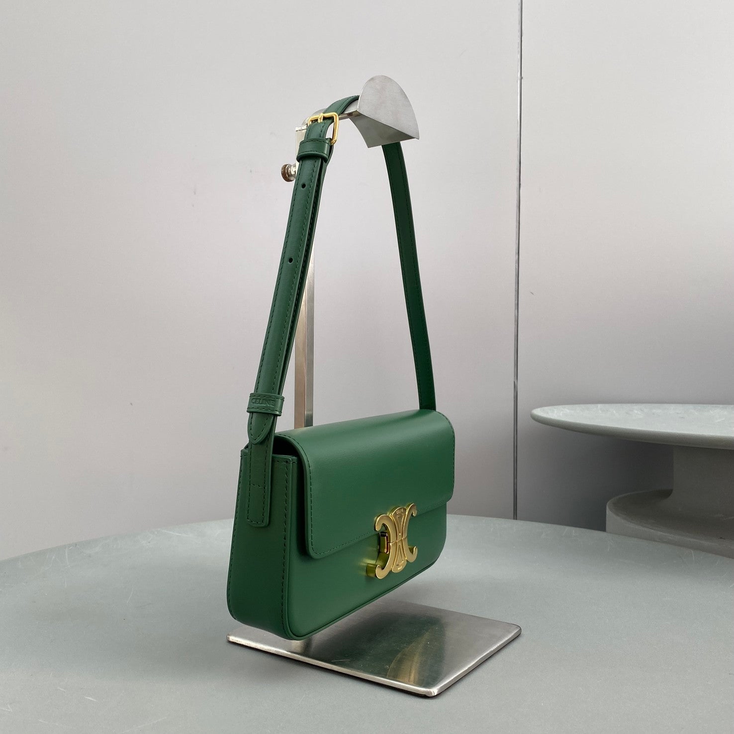 Triomphe Shoulder Bag Green For Women 8in/20cmÃ‚Â 