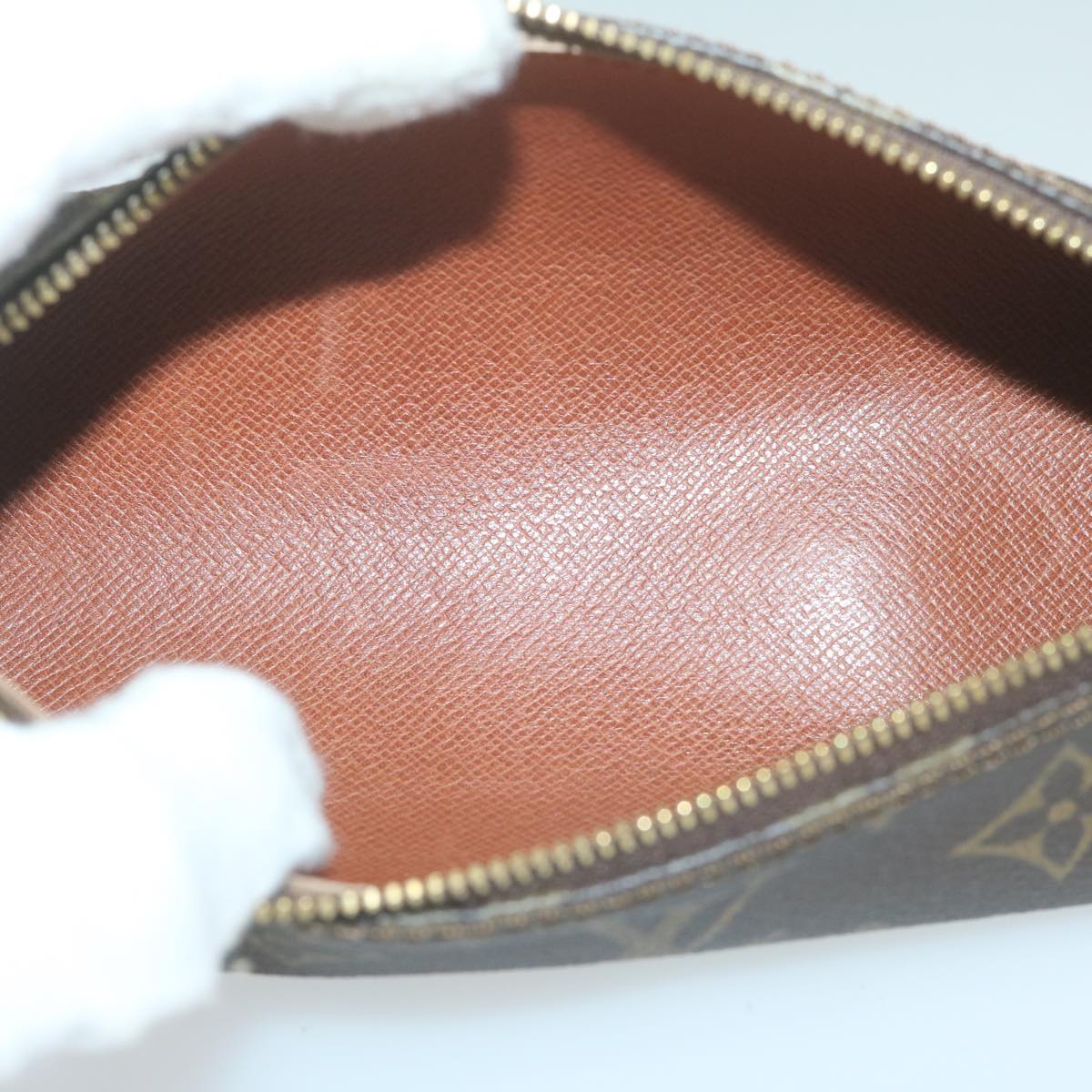 Louis Vuitton Etui À Balles De Golf  Canvas Clutch Bag