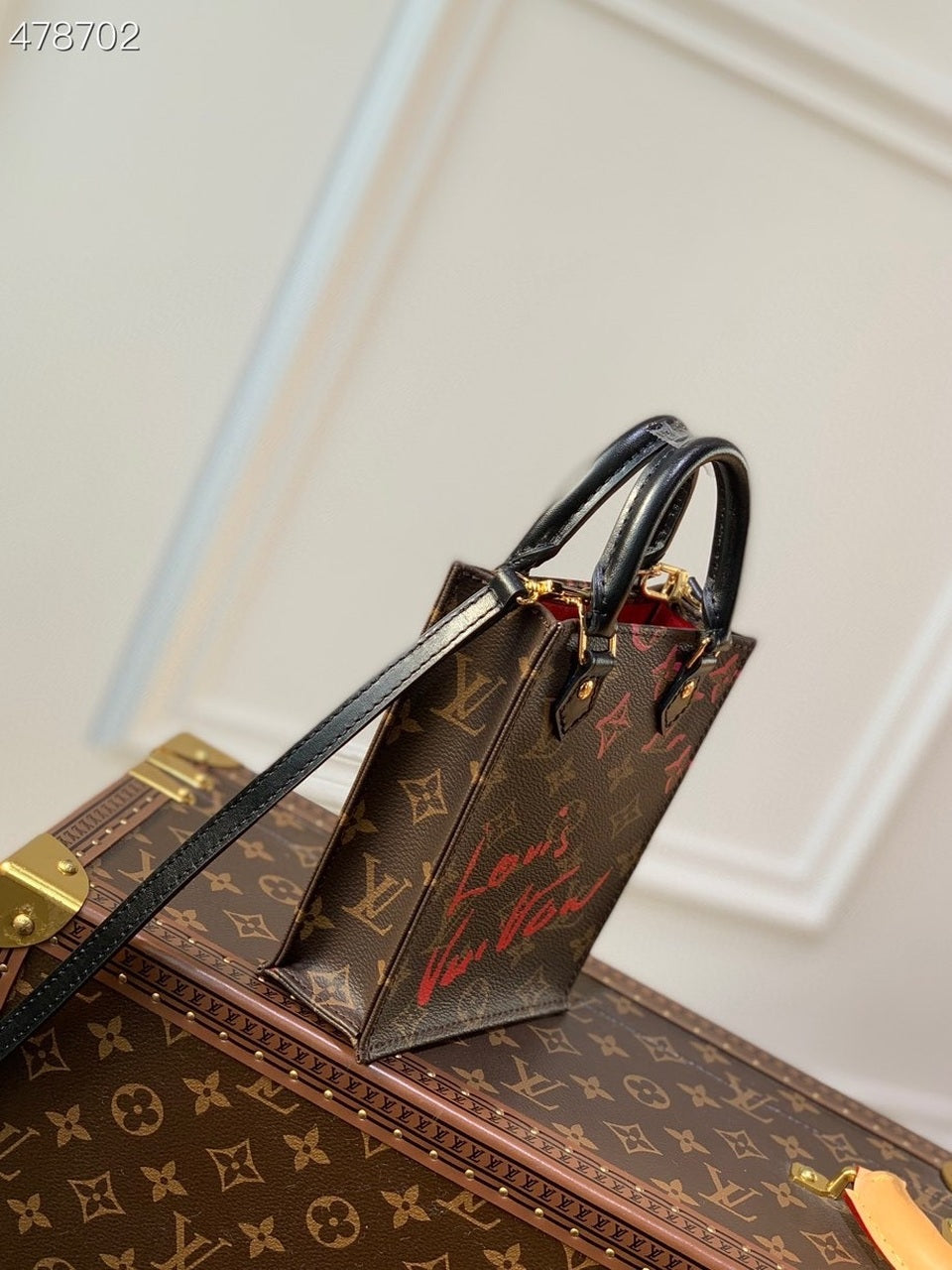 Louis Vuitton Petit Sac Plat Fall In Love Monogram Canvas For Women, WoBags, Shoulder And Crossbody Bags 6.7in/17cm Louis Vuitton M80839