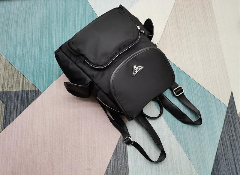 Barnes-Bags - Prada Bags - 823