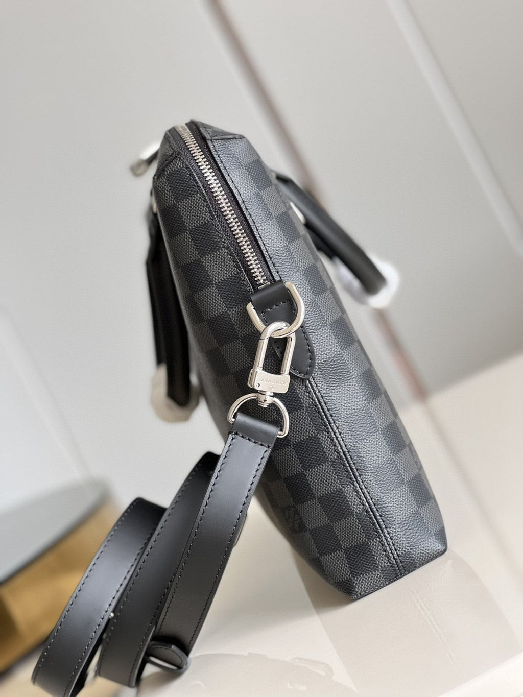 Louis Vuitton Porte Documents Jour Business Bag Damier Graphite For Men, Bags, Shoulder And Crossbody Bags 14.6in/37cm Louis Vuitton N48260