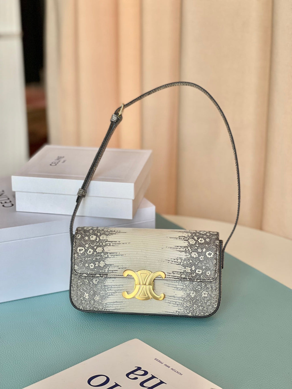 Triomphe Shoulder Bag In Lizard Natural For Women 8in/20cm 194144BF5.02VG