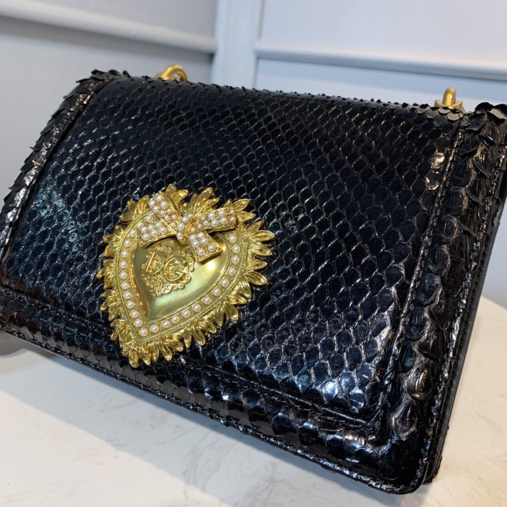 MeGLAMIum Devotion Crossbody Bag Black For Women 8.3in/21cm GLAMI