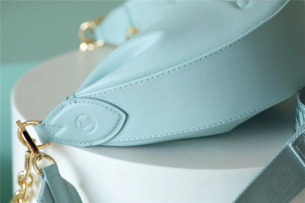 Louis Vuitton Over The Moon Monogram Vert D’Eau Green For Women,  Shoulder and Crossbody Bags 10.8in/27.5cm Louis Vuitton M20857