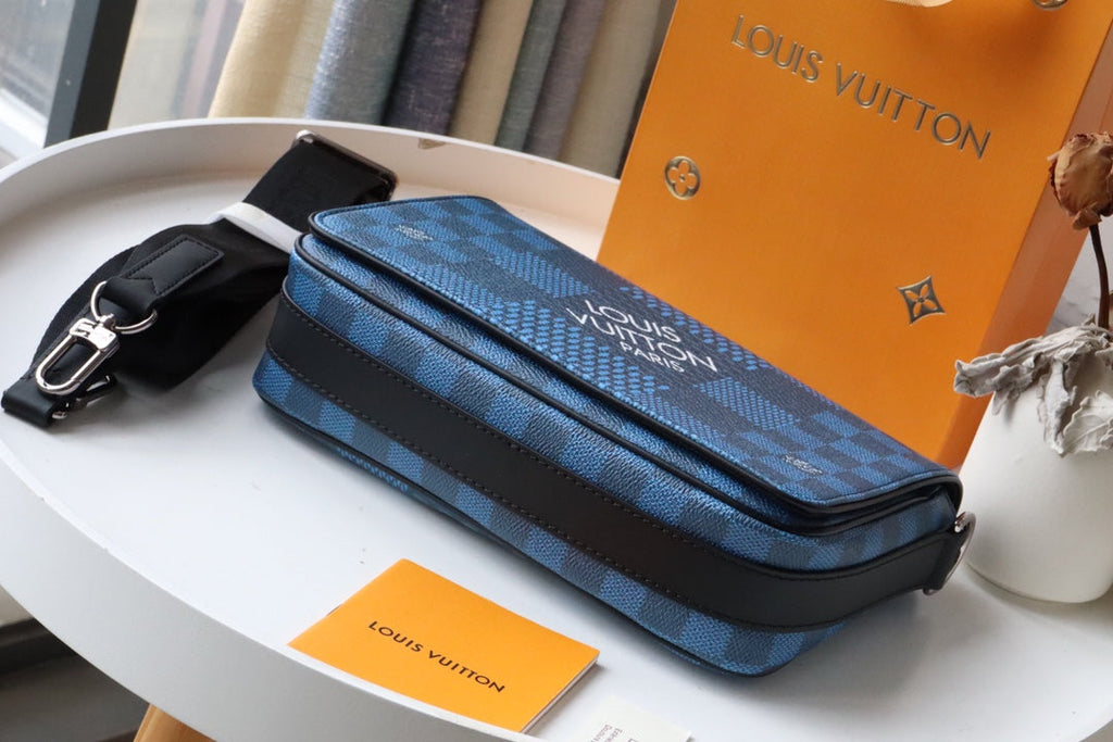 Louis Vuitton StuGLAMIo Messenger Damier Graphite Blue For Men, Bags, Shoulder And Crossbody Bags 9.3in/25.3cm Louis Vuitton N50026