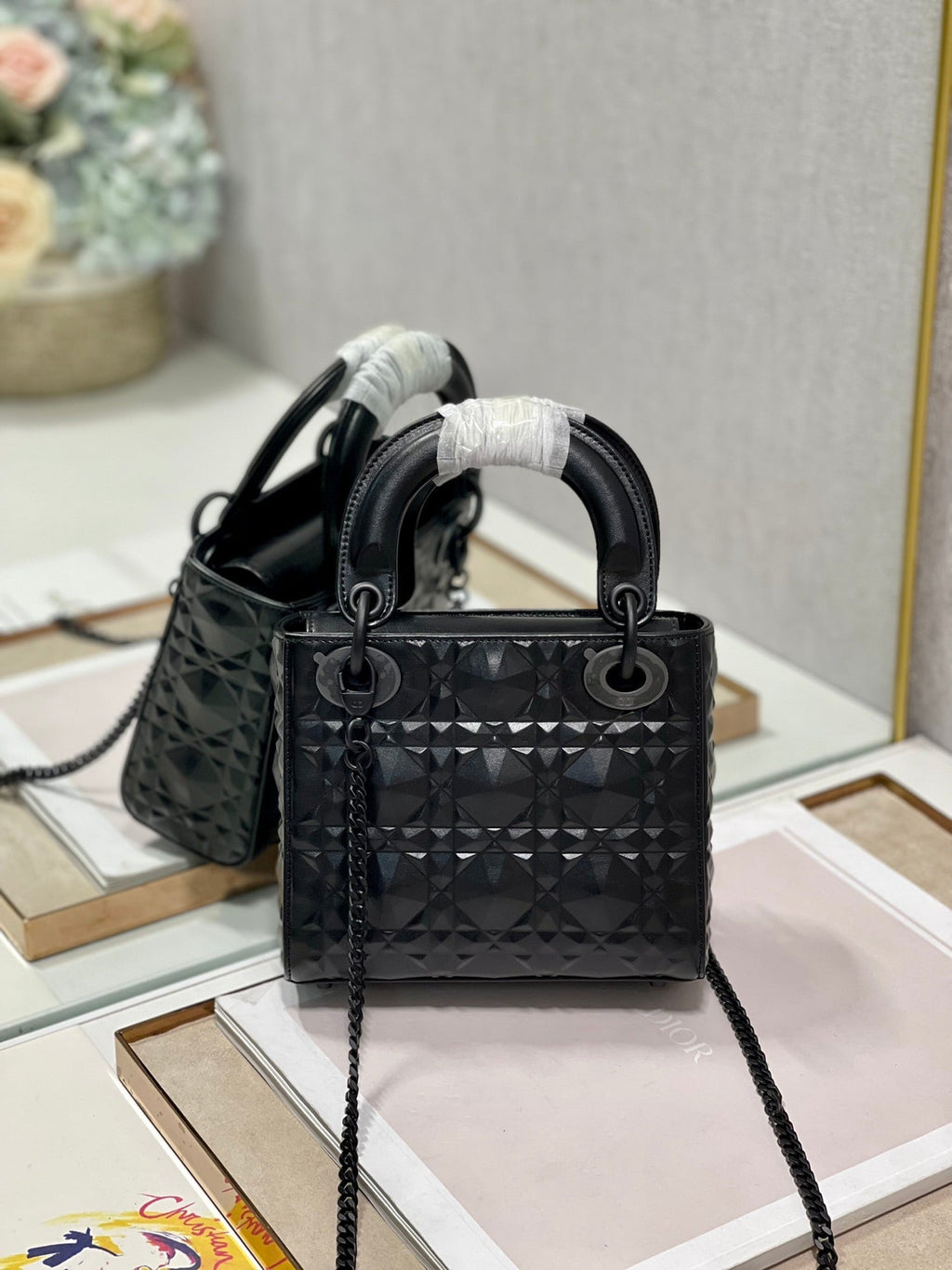 Dior Mini Lady Bag Cannage with Beaded Motif, Black, For Women Women’s Handbags, Crossbody Bags, 17cm CD M0505SNEA_M900
