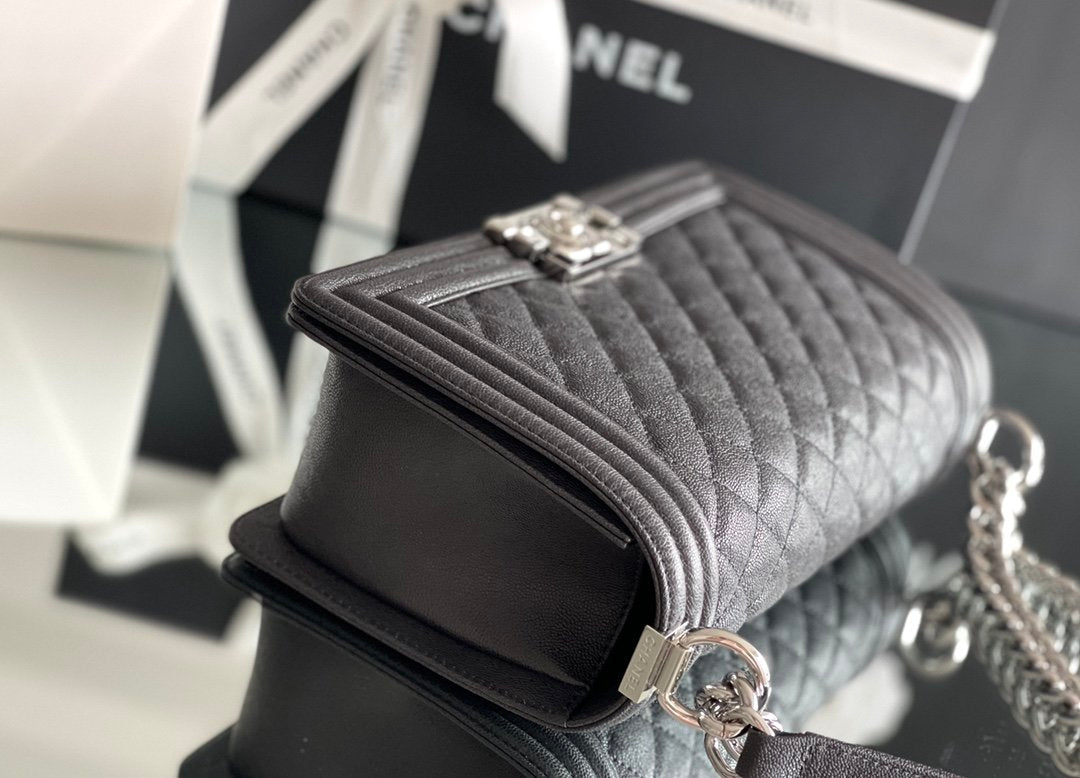 ChanelMeGLAMIum Classic GlamIap Bag 25cm Black For Women A67086