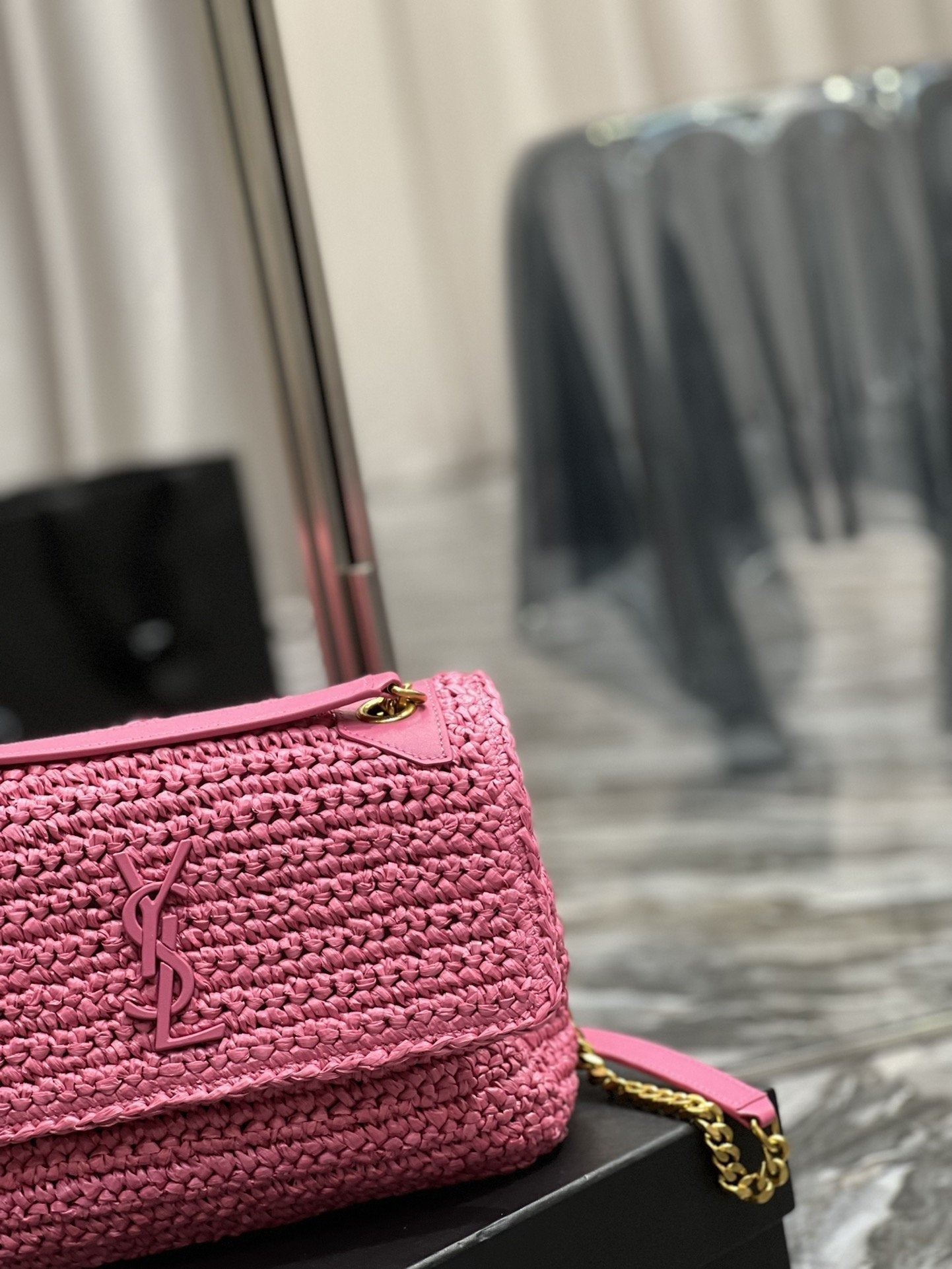 YSSL Niki Medium Chain Bag In RaTop QualityTop Qualitya For Women 11in/28cm Pink YSL