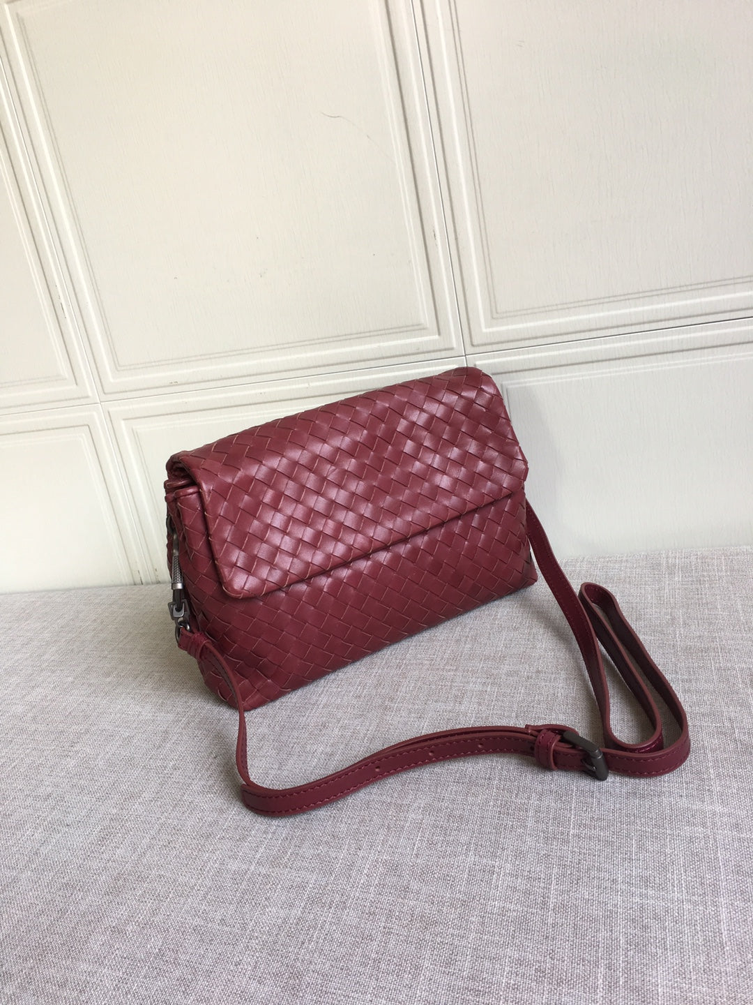 GLAMI Classic Intrecciato Red, For Women, WomenÃ¢â‚¬â„¢s Bags 8.9in/22.5cm