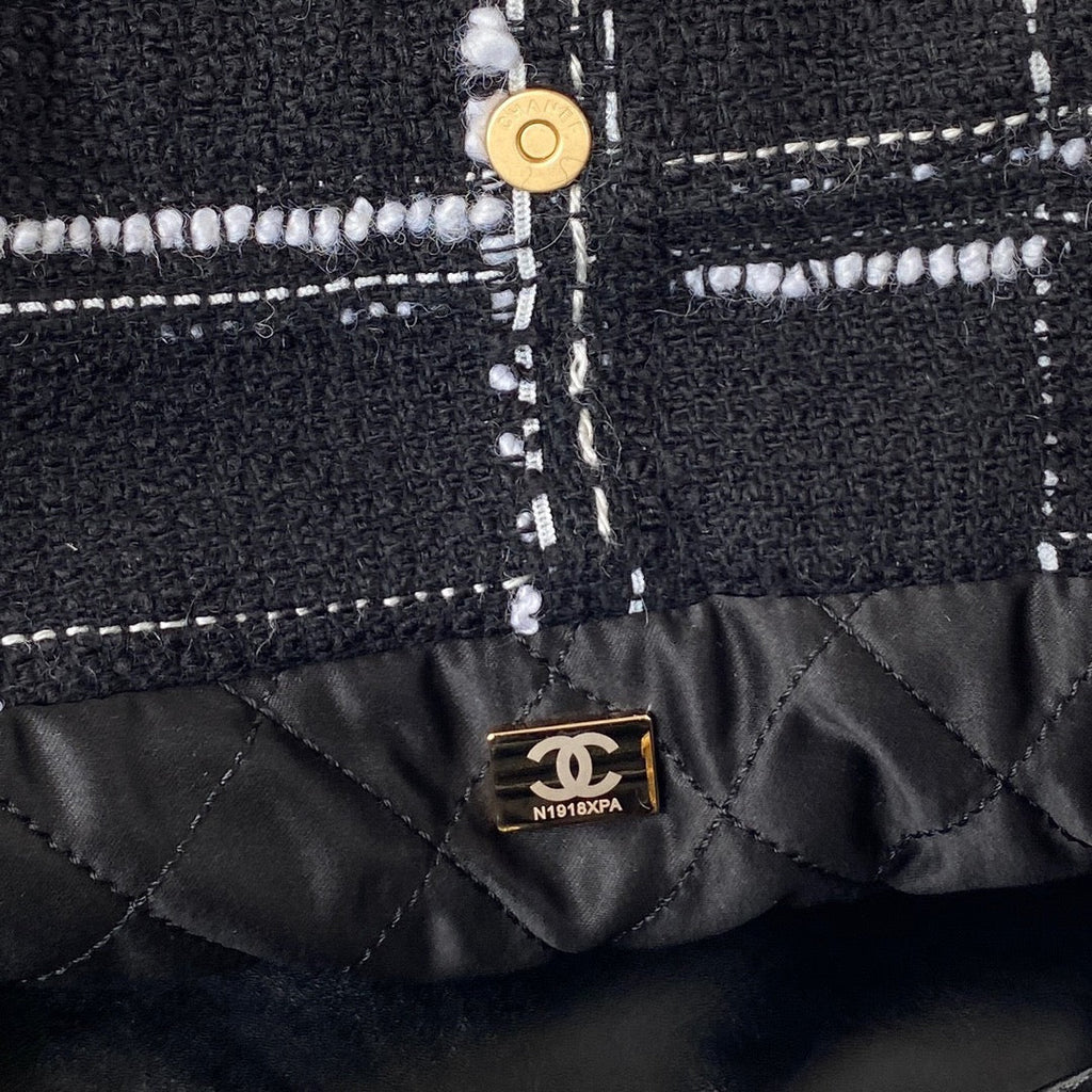 Chanel 22 Handbag Gold Hardware Black For Women Handbags, Shoulder Bags 18.3in/47cm AS3262 B08553 NJ058
