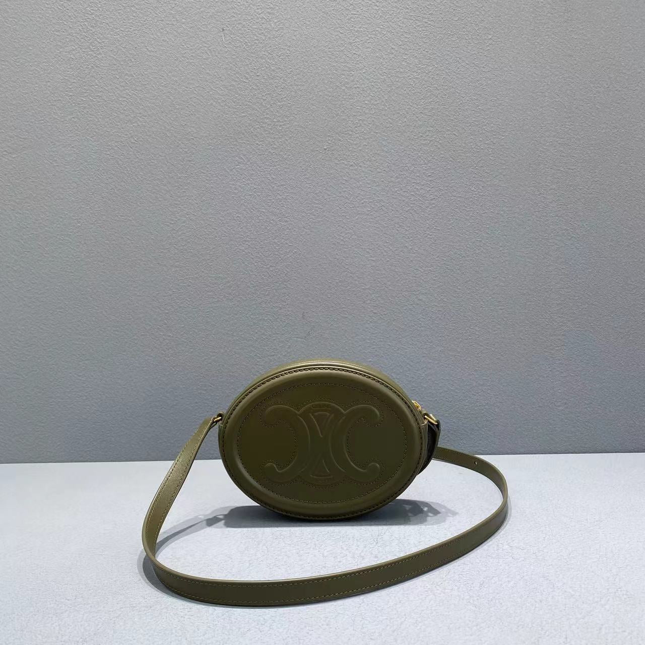 Crossbody Oval Purse Cuir Triomphe Dark Green For Women 6in/16cm