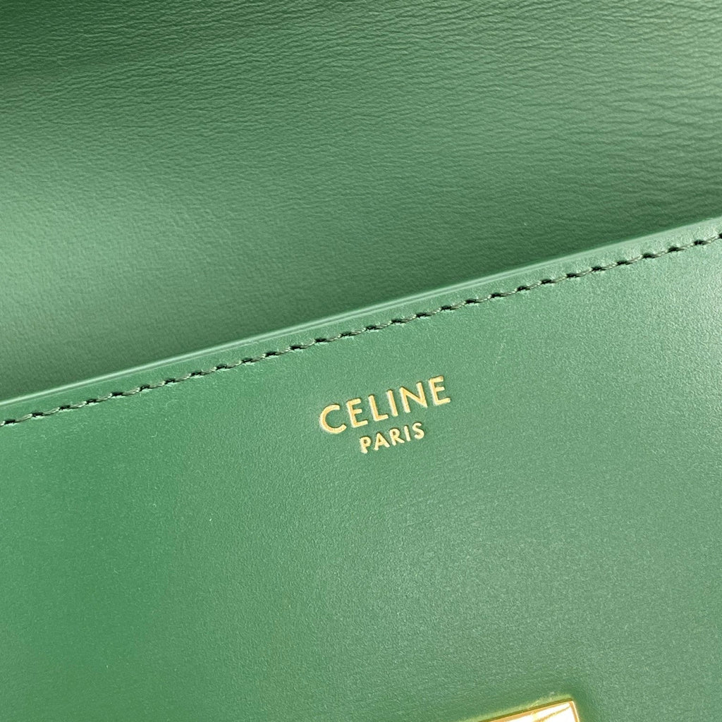 Triomphe Shoulder Bag Green For Women 8in/20cmÃ‚Â 
