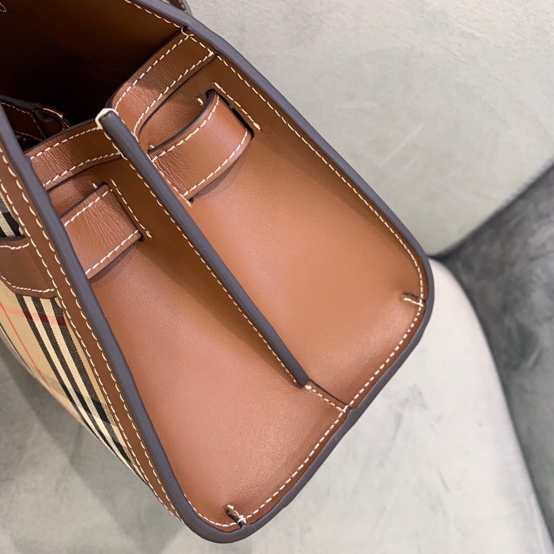 Burberry Mini Vintage Archive Beige For Women, Women’s Bags, Shoulder And Crossbody Bags 10.2in/ 26cm BUR 80246851