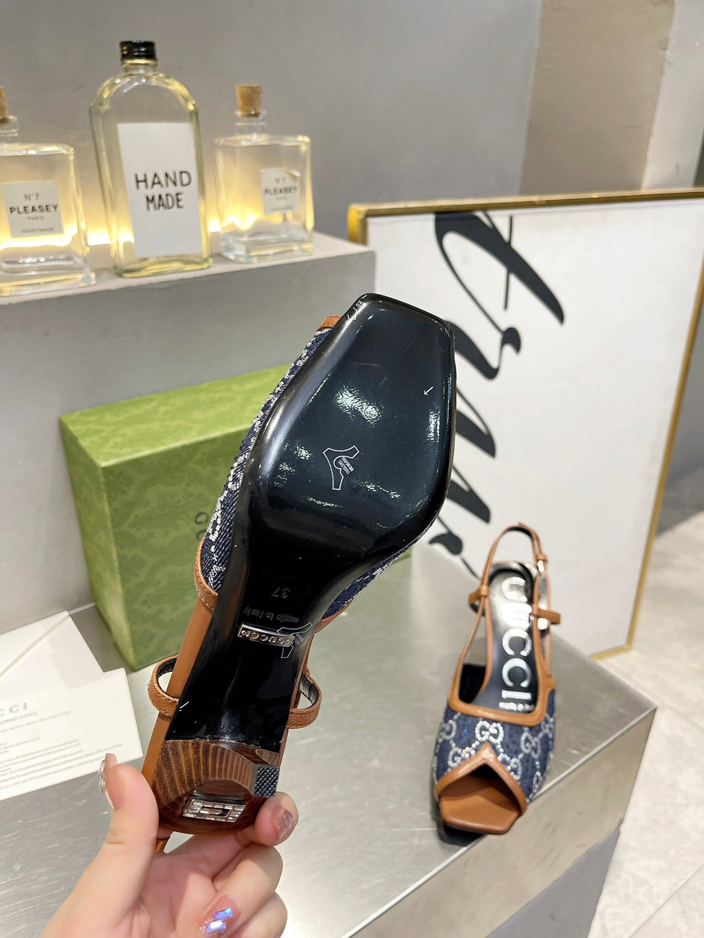 New 1:1 rep Gucci HIGH HEELS 027