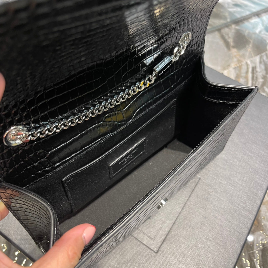 YSSL Kata Medium Chain Bag Black With Tassel For Women 9in/24cm YSL 354119DND0N1000