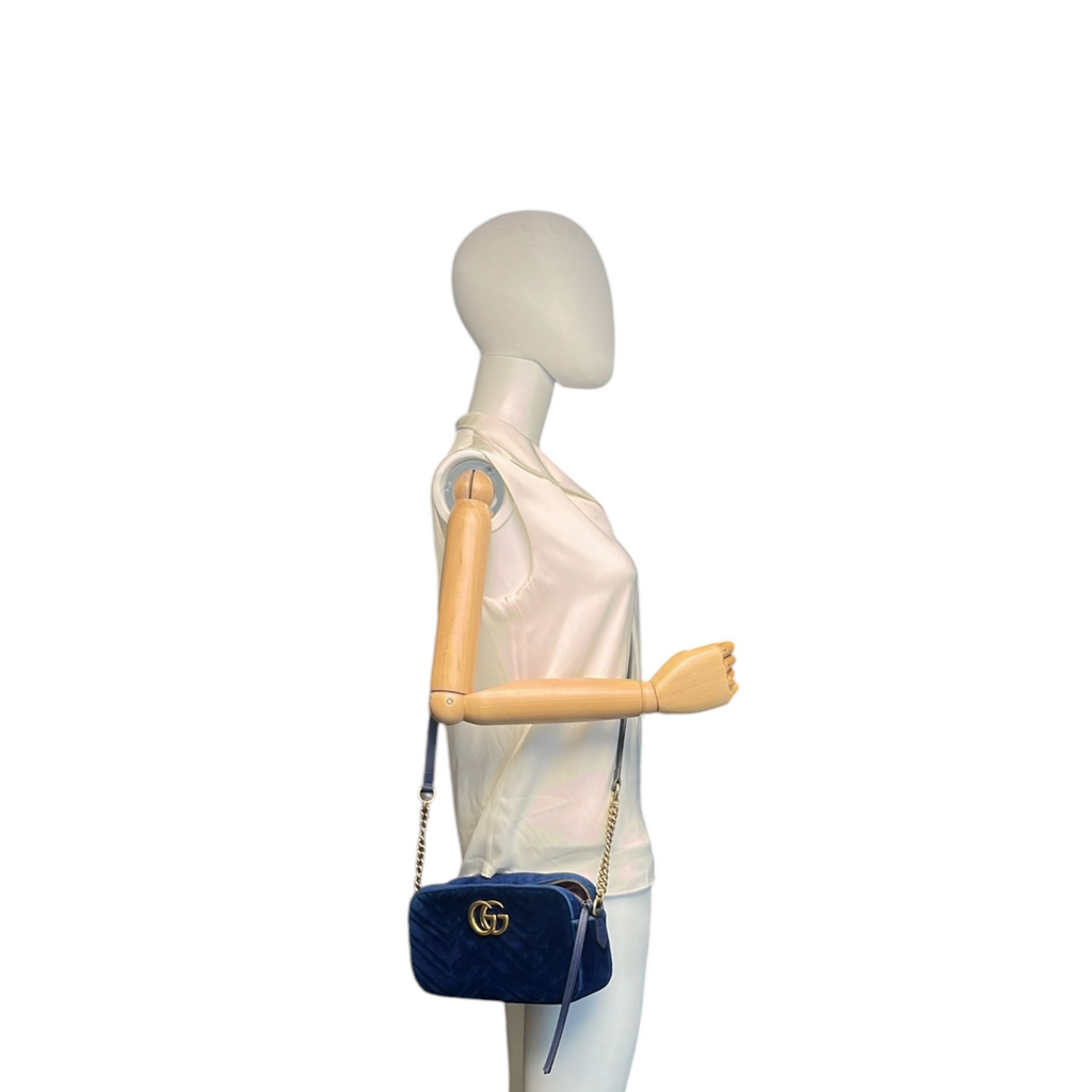 Gucci Gucci Marmont Crossbody Bag Blue Quilted VeLouis Vuittonet