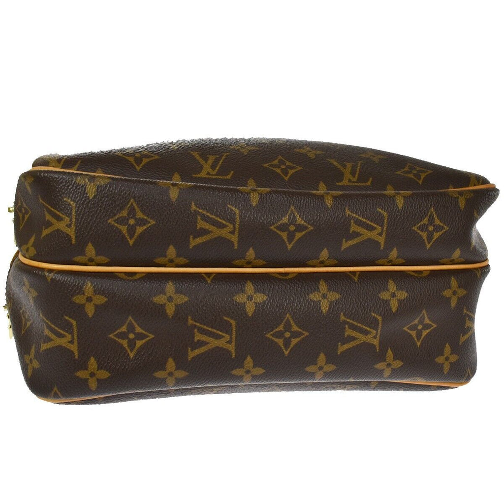 LOUIS VUITTON Reporter pm Shoulder Bag