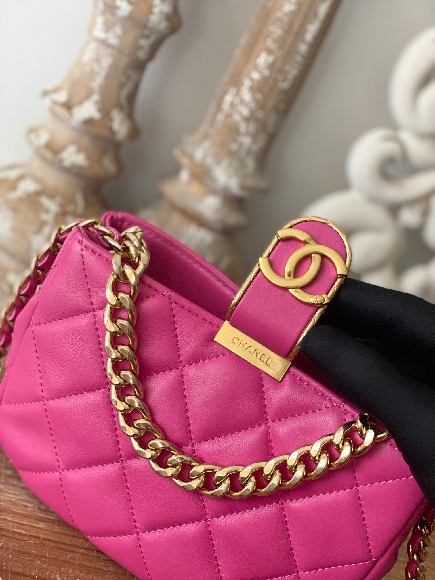 ChanelSmall Hobo Bag Gold Hardware PiNike For Women Handbags, Shoulder Bags 7.5in/19cm