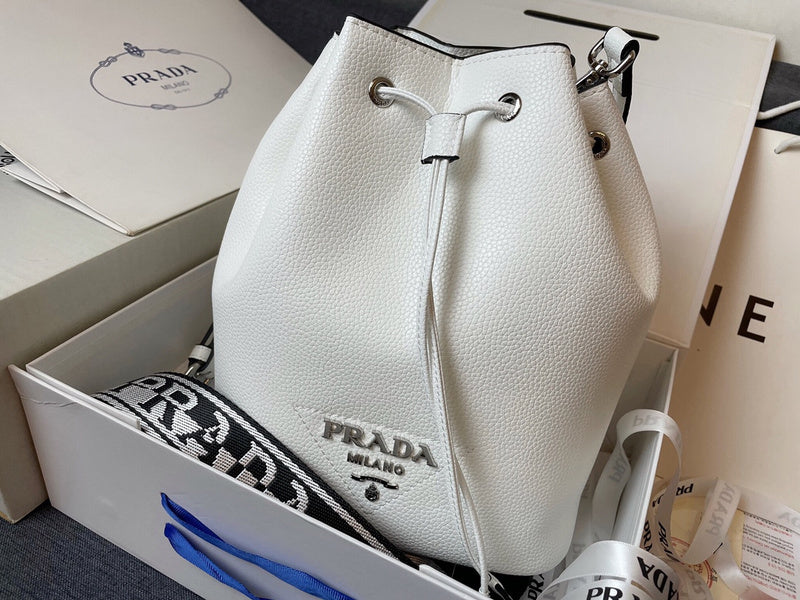 Barnes-Bags - Prada Bags - 991