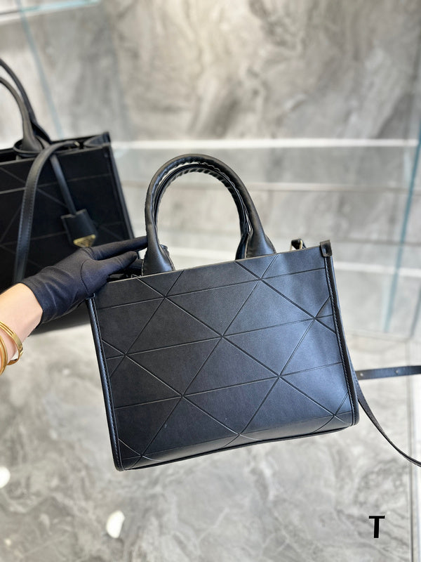 Prada Bags - Luxera Bags - 542
