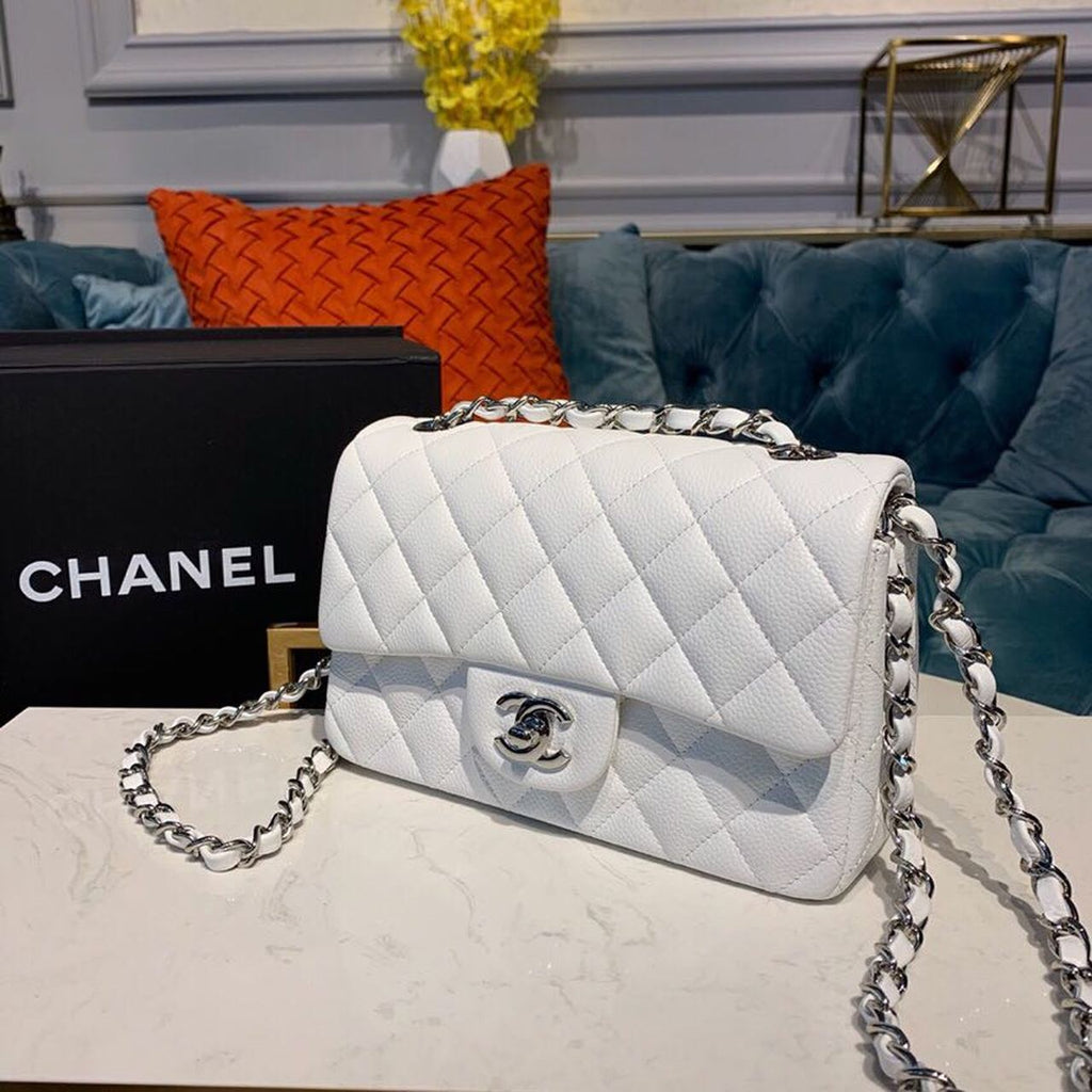 ChanelSmall Classic Handbag SiLouis Vuittoner Hardware White For Women Bags, Shoulder And Crossbody Bags 7.8in/20cm A01113