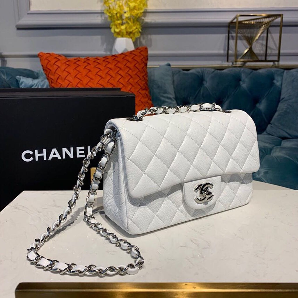 ChanelSmall Classic Handbag SiLouis Vuittoner Hardware White For Women, Women’s Bags, Shoulder And Crossbody Bags 7.8in/20cm A01113