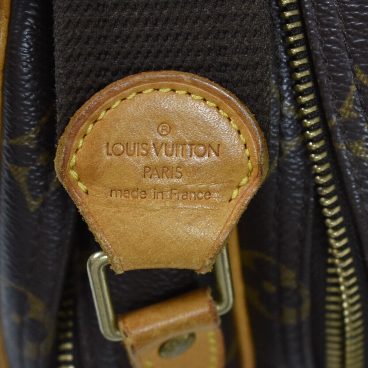 LOUIS VUITTON Reporter pm Shoulder Bag