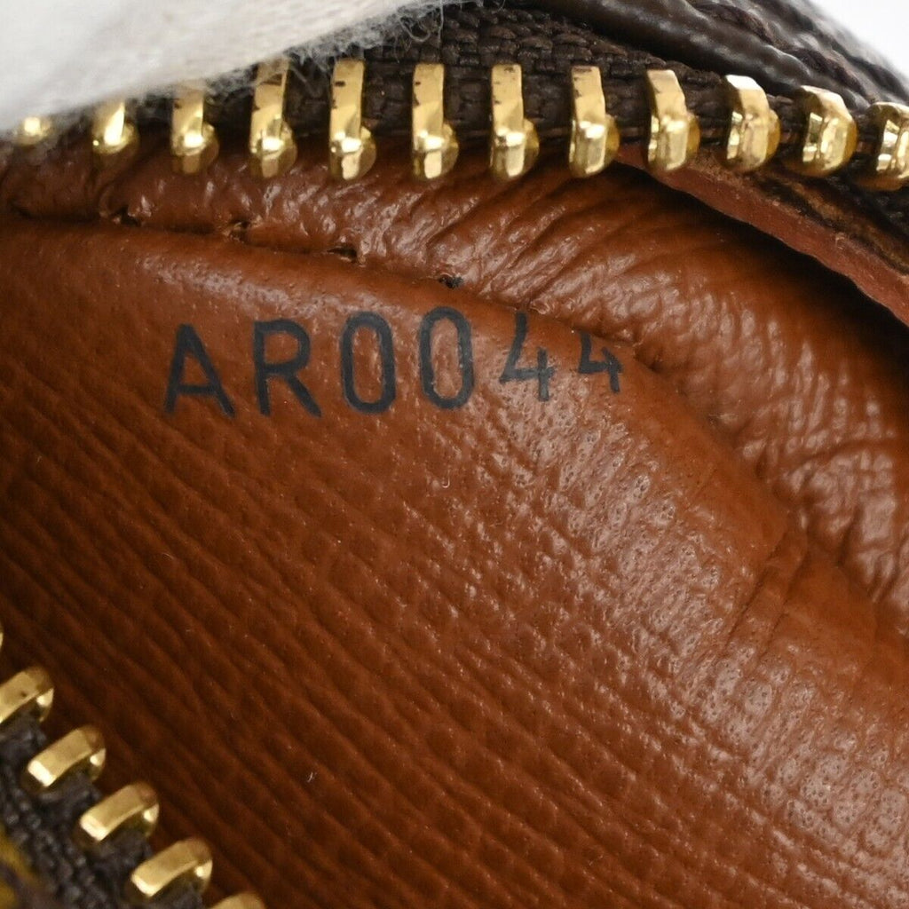 LOUIS VUITTON Nile Shoulder Bag