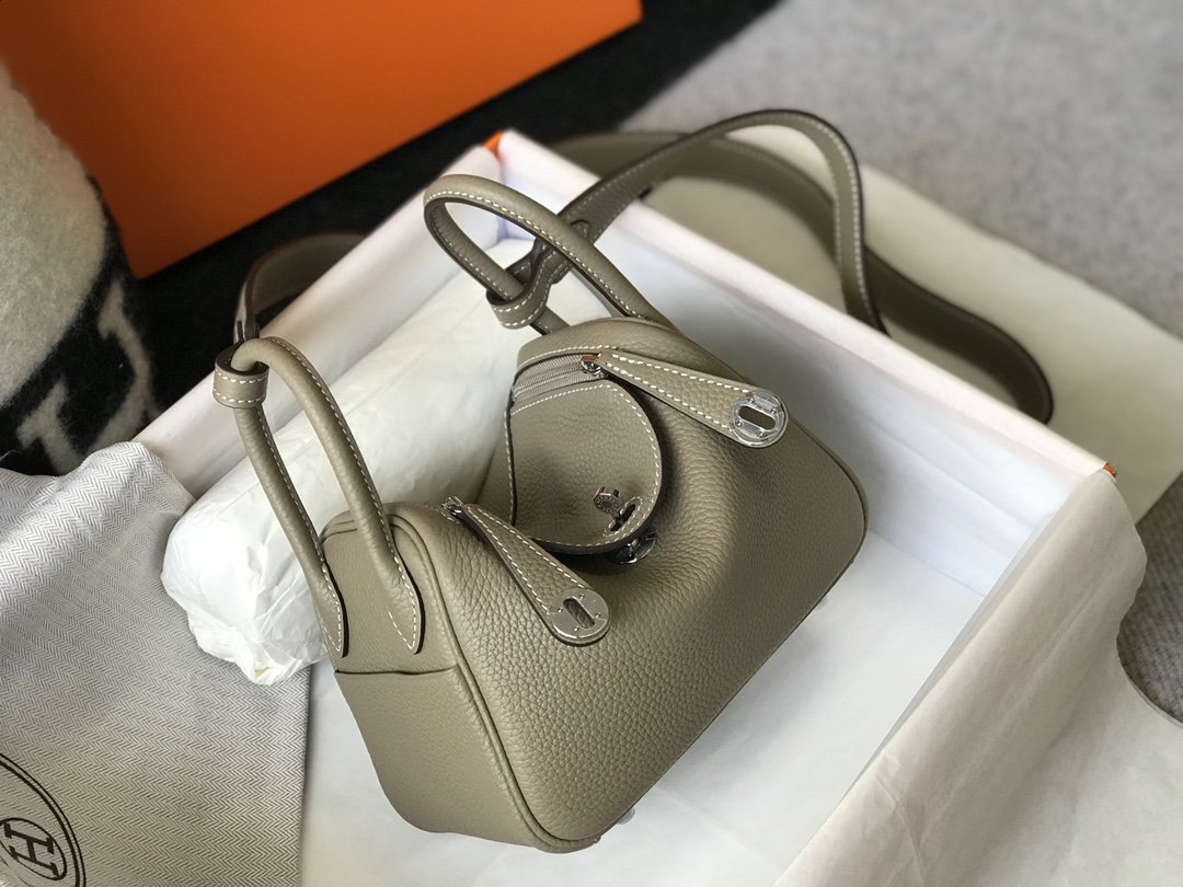 Lindy Mini Bag Light Grey With Gold Hardware For Women, WomenÃ¢â‚¬â„¢s Handbags, Shoulder And Crossbody Bags 7.5in/19cm