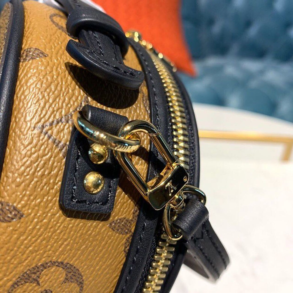 Louis Vuitton Mini Boite Chapeau Monogram Reverse Canvas For Women, WomenÃƒÂ¢Ã¢â€šÂ¬Ã¢â€žÂ¢s Chain And Strap Wallet, Shoulder And Crossbody Wallet 5.1in/13cm Louis Vuitton M68276