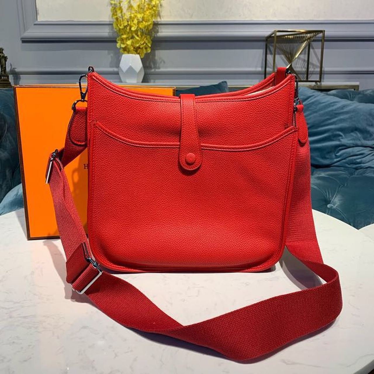 Evelyne III 29 Bag Red With SiLouis Vuittoner-Toned Hardware For Women, Shoulder And Crossbody Bags 11.4in/29cm