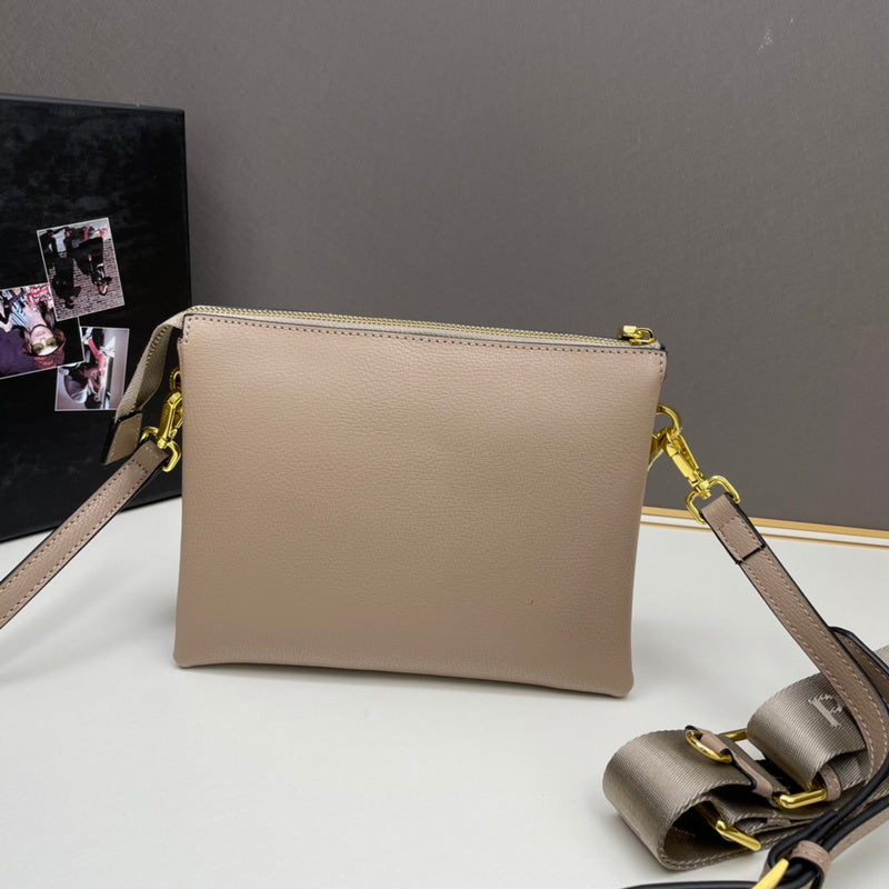 Prada Bags - Luxera Bags - 1027