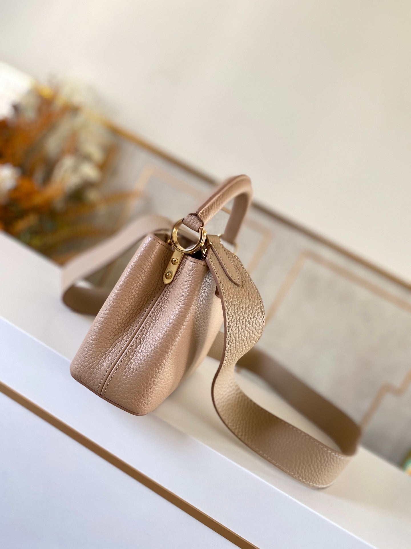 Louis Vuitton Capucines Mini Taurillon Steeple Grey For Women, WoHandbag, Shoulder And Crossbody Bags 8.3in/21cm Louis Vuitton