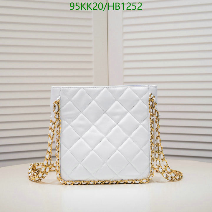 Chanel Bags Crossbody - 050