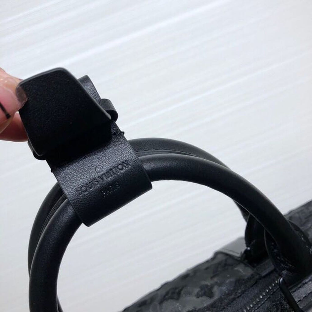 Louis Vuitton Keepall Bandouliere 50 Monogram Black By Virgil Abloh For Women, WoBags, Shoulder And Crossbody Bags 19.7in/50cm Louis Vuitton M53971