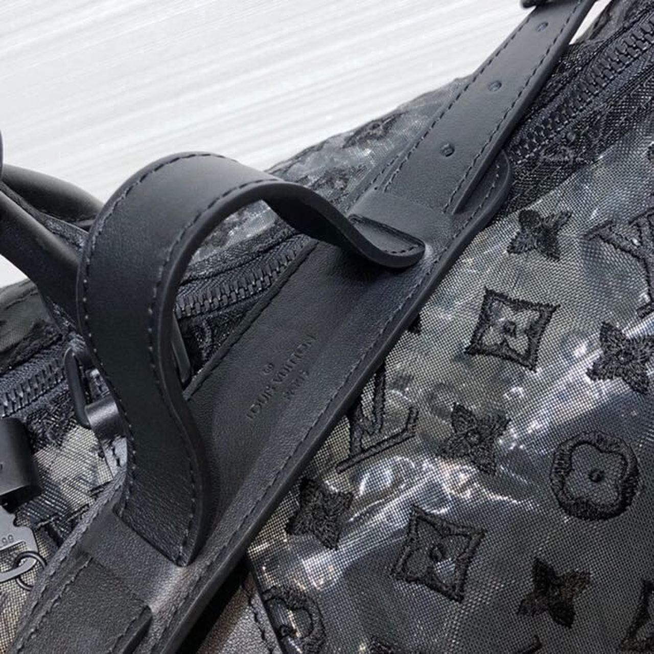 Louis Vuitton Keepall Bandouliere 50 Monogram Black By Virgil Abloh For Women, WoBags, Shoulder And Crossbody Bags 19.7in/50cm Louis Vuitton M53971