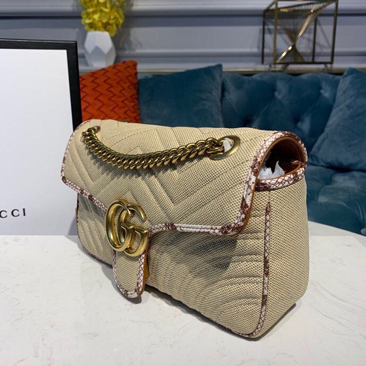 Gucci Marmont Rafa Straw Shoulder Bag Cream/Brown/Beige Gucci Chevron Matelassé Rafa Effect Fabric For Women 10in/26cm Gucci  ‎443497