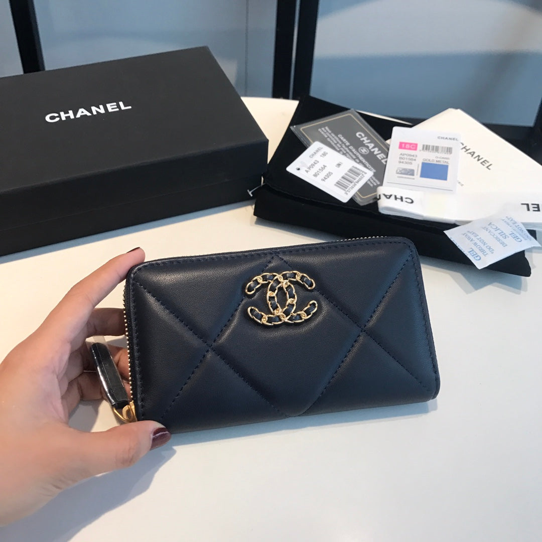 Chanel CHL RED BLACK WALLET 16.5CM