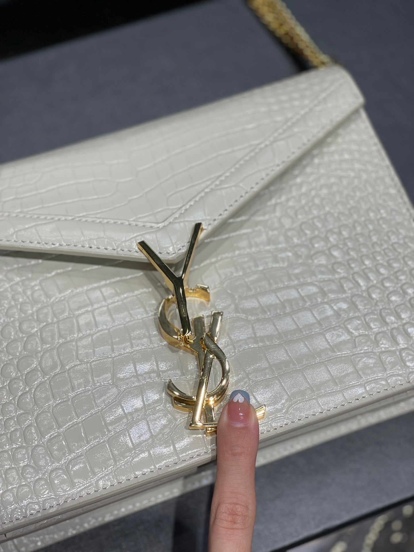 YSSL Cassandra Medium Chain Bag White In Grain De Poudre Embossed For Women 8in/22cm YSL