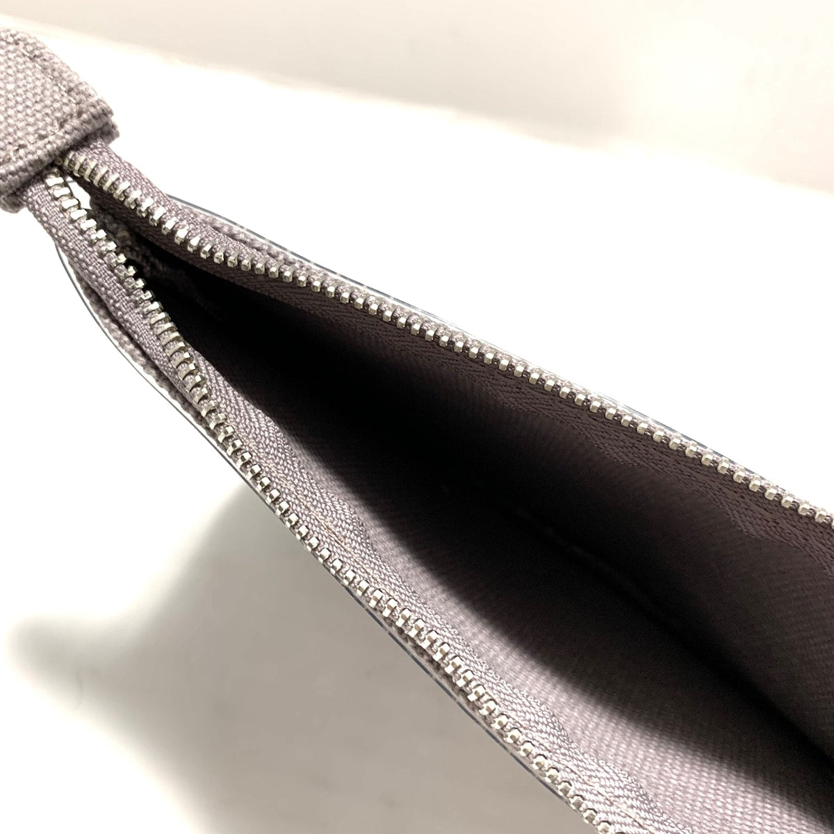 Louis Vuitton  Synthetic Clutch Bag