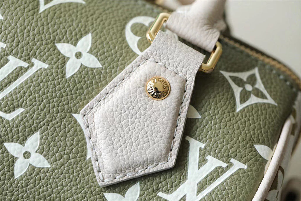 Louis Vuitton Speedy Bandouliere 20 PM Monogram Empreinte Khaki Green / Beige / CreamFor Women,  Shoulder And Crossbody Bags 20.5cm/8.1in Louis Vuitton M46118
