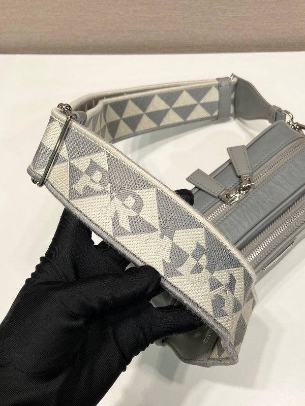 Prada Bags - Luxera Bags - 003