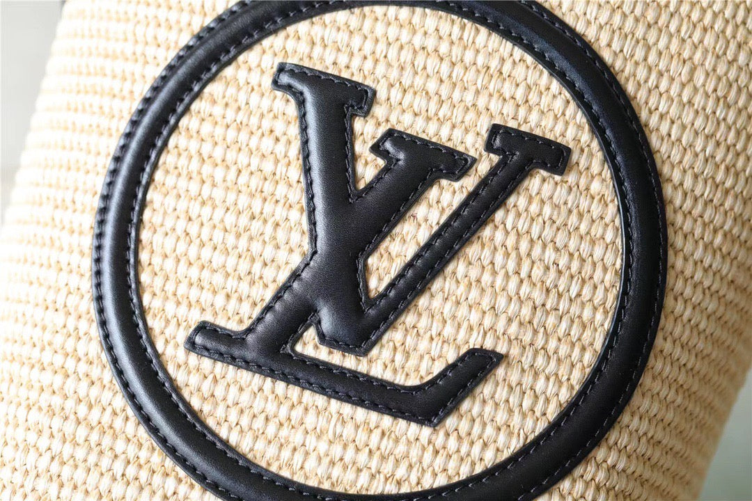Louis Vuitton Petit Bucket Rafa Black For Women, WomenÃƒÂ¢Ã¢â€šÂ¬Ã¢â€žÂ¢s Bags, Shoulder And Crossbody Bags 9.4in/24cm Louis Vuitton M59961