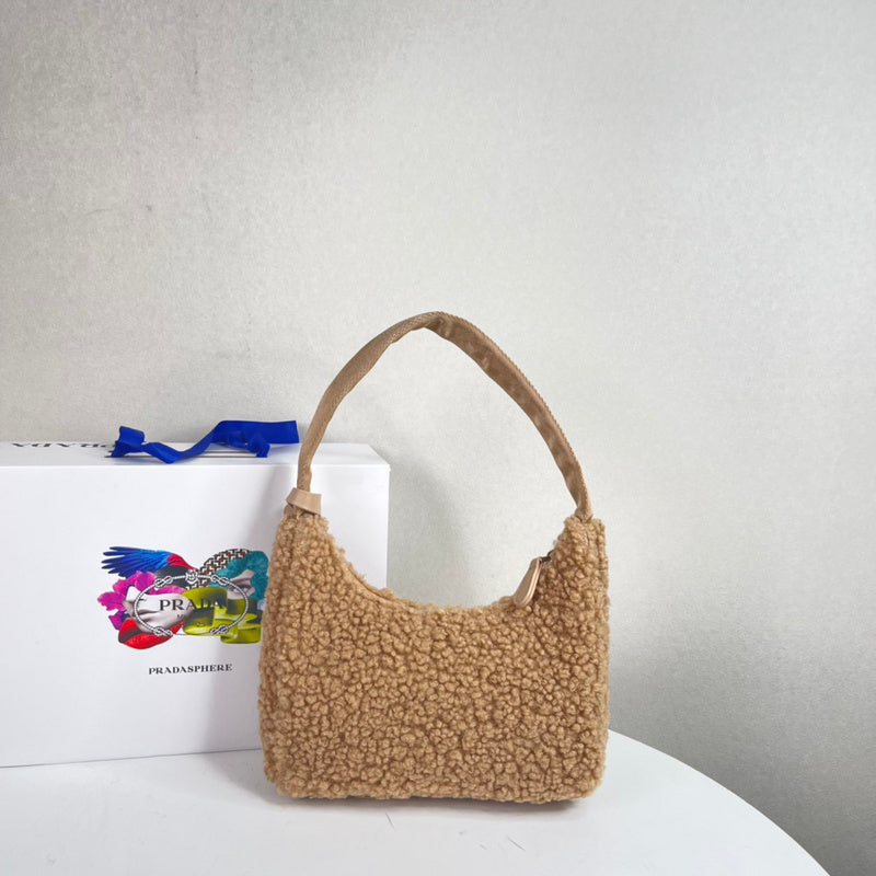 Barnes-Bags - Prada Bags - 926